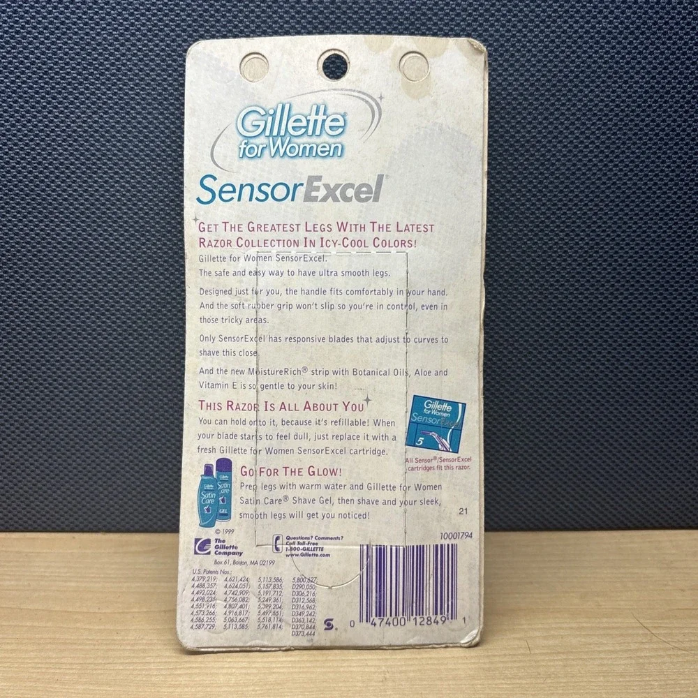 Gillette for Women Sensor Excel Razor Vintage 1999 Blue Sparkle NEW - Picture 4 of 9